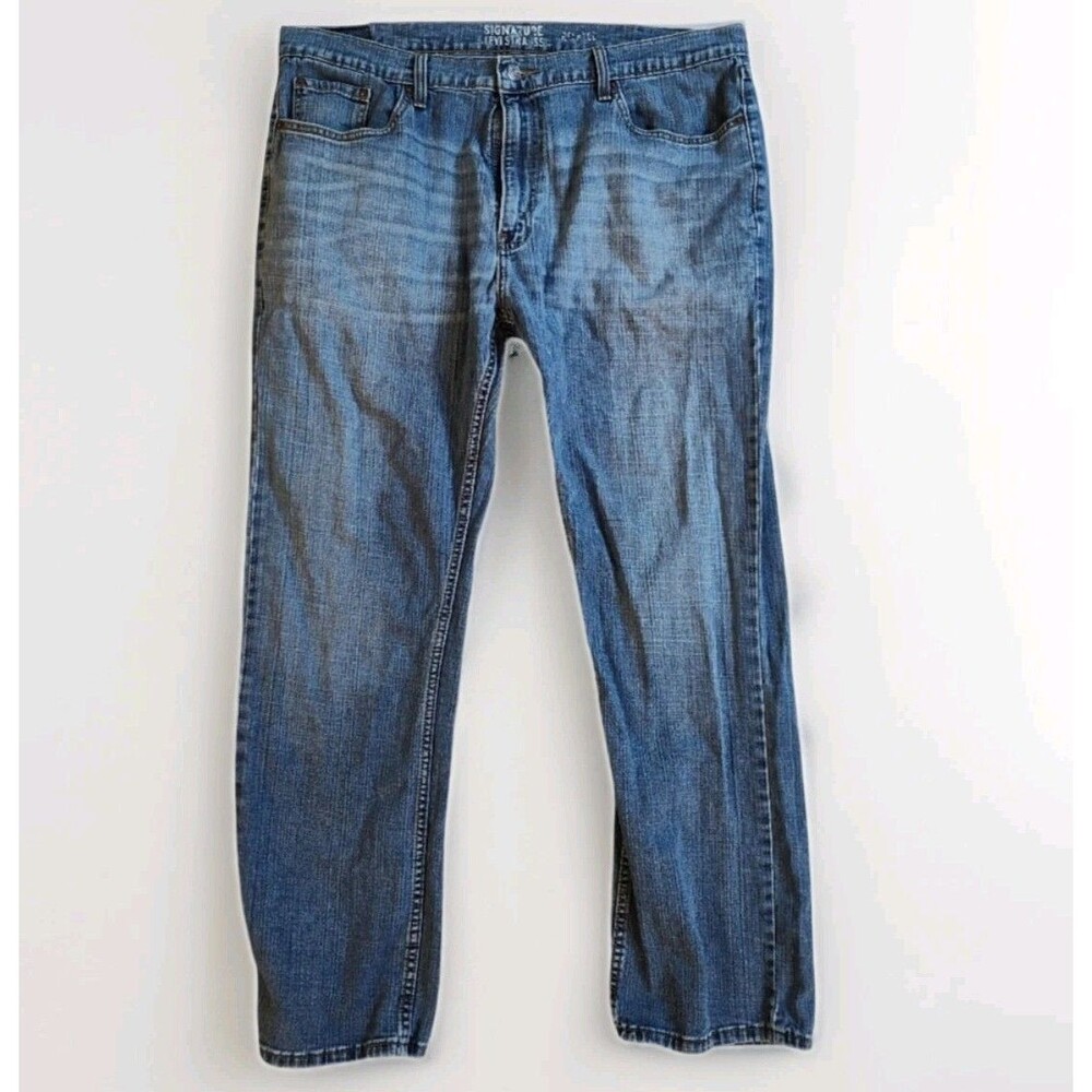 Mens Levi Strauss SIGNATURE Regular Fit Jeans Size 40 X 32 Relaxed Blue Denim